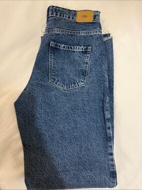 Zara Medium Blue Straight-Leg Denim Jeans
